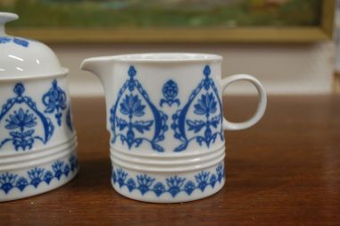 (n-3043/3) Melitta ovaalne suhkrutoos ja koorekann