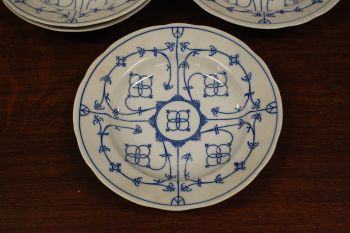 (n-3047/2) Bavaria Winterling õlelillemustriga supi-pastataldrikud, 4tk 2