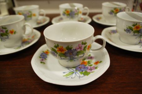 (n-3052/7) Bavaria Mitterteich võõrasemadega tassid-taldrikud, 6tk