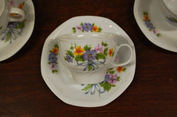 (n-3052/7) Bavaria Mitterteich võõrasemadega tassid-taldrikud, 6tk 2