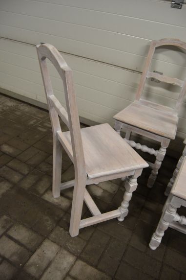 (n-6464) Tammest toolid, 4 tk komplektis