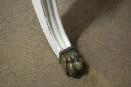 (L-569) Valge suurem ovvalne diivanilaud (L-569) Valge suurem ovvalne diivanilaud