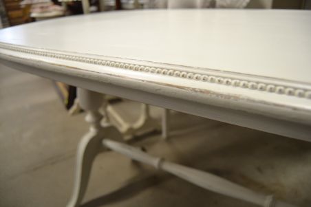 (L-569) Valge suurem ovvalne diivanilaud (L-569) Valge suurem ovvalne diivanilaud