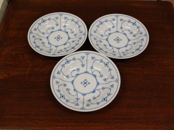 (n-6516/3) Jäger Eisenberg, Original Blau Saks, õlelillemustriga supi-pastataldrikud, 3tk