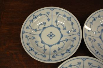 (n-6516/3) Jäger Eisenberg, Original Blau Saks, õlelillemustriga supi-pastataldrikud, 3tk 2