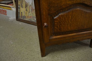 (n-6522) Väiksem kummut, öökapp