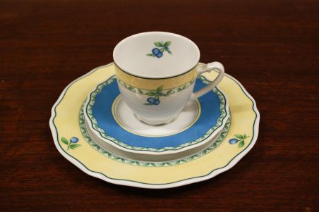 (n-6525/3) Heinrich Winterling Marktleuthen, puuviljadega tassid-taldrikud, 6tk