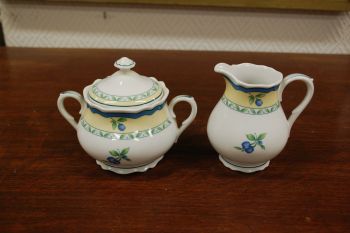 (n-6525/5) Heinrich Winterling Marktleuthen, puuviljadega suhkrutoos ja koorekann komplektis