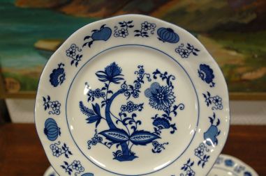 (n-6532/5) Korona Porzellan, sibulamustriga salatitaldrikud, 6tk