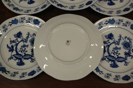 (n-6532/5) Korona Porzellan, sibulamustriga salatitaldrikud, 6tk