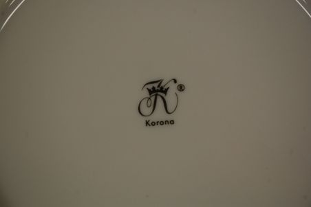 (n-6532/5) Korona Porzellan, sibulamustriga salatitaldrikud, 6tk