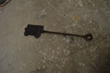 (n-6538) Vanad päevinäinud vahvlirauad