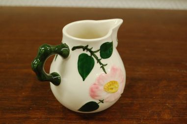 (n-6540/5) Villeroy & Boch Wild Rose, koorekann