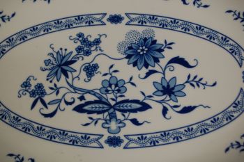 (n-6546) Jlmenau, Henneberg Porzellan, Echt Kobalt, sibulamustriga ovaalne vaagen 2