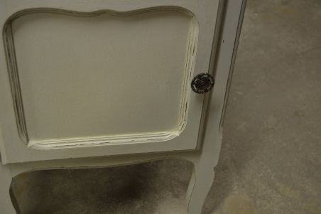 (n-6552) Valge öökapp (n-6552) Valge öökapp