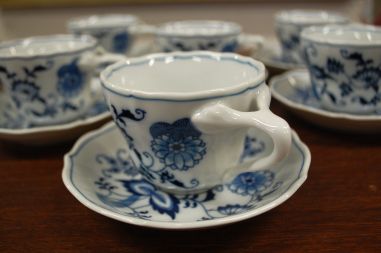 (n-6566/1) Bleu Danube, sibulamustriga kohvitassid-taldrikud, 6tk