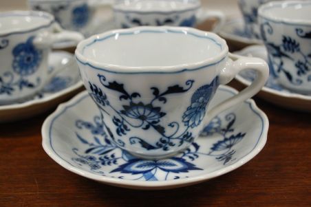 (n-6566/1) Bleu Danube, sibulamustriga kohvitassid-taldrikud, 6tk