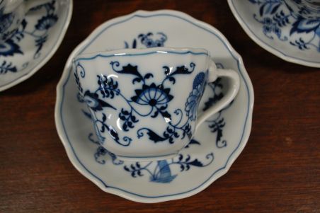 (n-6566/1) Bleu Danube, sibulamustriga kohvitassid-taldrikud, 6tk