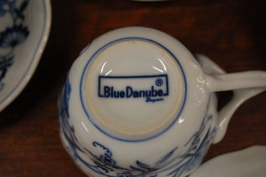 (n-6566/1) Bleu Danube, sibulamustriga kohvitassid-taldrikud, 6tk