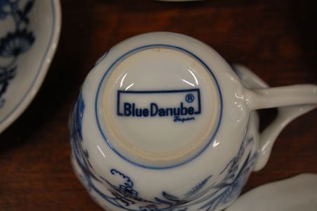 (n-6566/1) Bleu Danube, sibulamustriga kohvitassid-taldrikud, 6tk