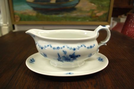 (n-6573/1) Alt Fürstenberg Lottine Porzellan, kastmenõu