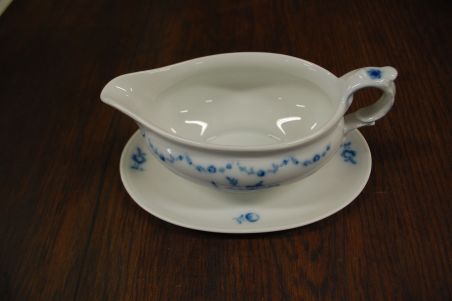 (n-6573/1) Alt Fürstenberg Lottine Porzellan, kastmenõu