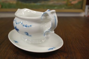 (n-6573/1) Alt Fürstenberg Lottine Porzellan, kastmenõu