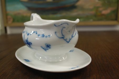 (n-6573/1) Alt Fürstenberg Lottine Porzellan, kastmenõu