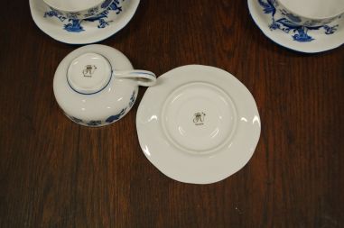 (n-6574/1) Korona, sibulamustriga kohvitassid-taldrikud, 6tk