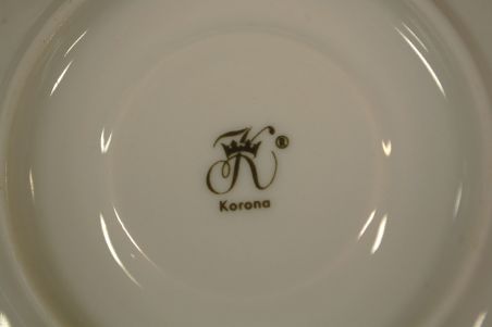 (n-6574/1) Korona, sibulamustriga kohvitassid-taldrikud, 6tk