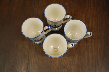 (n-6577) Veskitega kõrged kruusid, 4tk