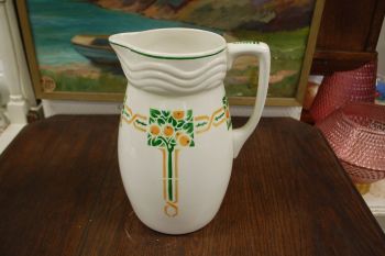 (n-6593) Suur õunapuudega kann