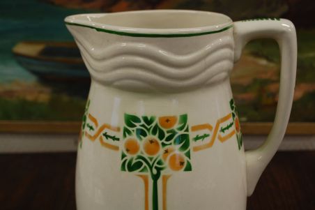 (n-6593) Suur õunapuudega kann