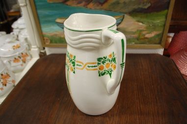 (n-6593) Suur õunapuudega kann