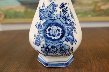 (n-6612) Delft Blauw, käsitsimaalitud vaas