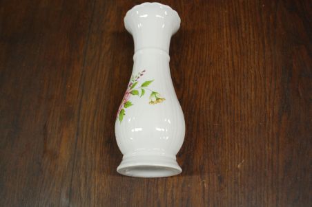 (n-6616) Lilleline vaas