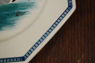 (n-6643) Bassano käsitsimaalitud seinataldrik "Lind"