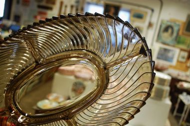 (n-6659) Suitsuklaasist vaagen