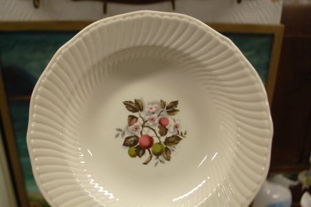 (n-6676) Boch Freres la Louviere, puuviljadega supi-pastataldrikud, 6tk