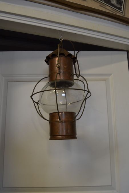 (n-6688/2) Laevalgusti