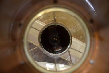 (n-6688/2) Laevalgusti