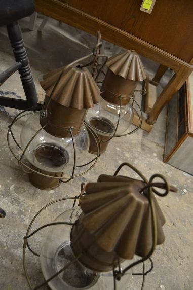 (n-6688/2) Laevalgusti