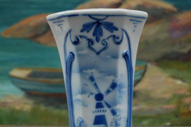 (n-6697/2)  Vana veskiga vaas