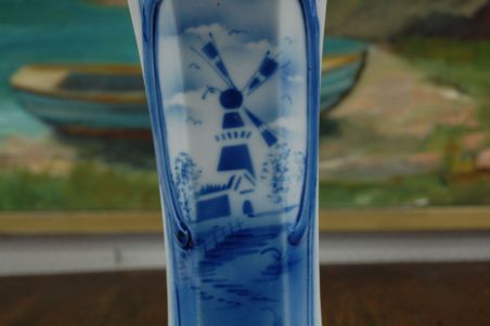 (n-6697/2)  Vana veskiga vaas