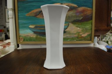 (n-6697/2)  Vana veskiga vaas