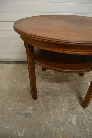 (L-596) Kahe tasapinnaga tammest diivanilaud