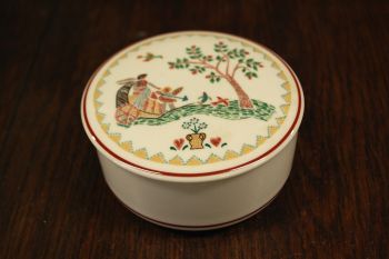 (n-6714) Villeroy & Boch American Sampler, kaanega toos 2