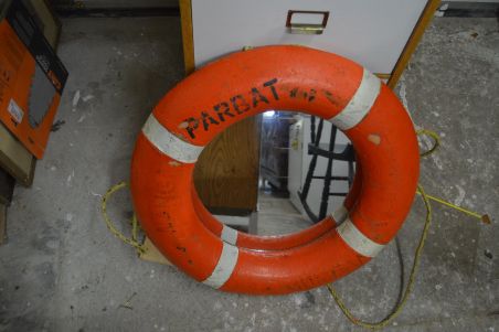 (n-6726) Vanast päästerõngast peegel (n-6726) Vanast päästerõngast peegel