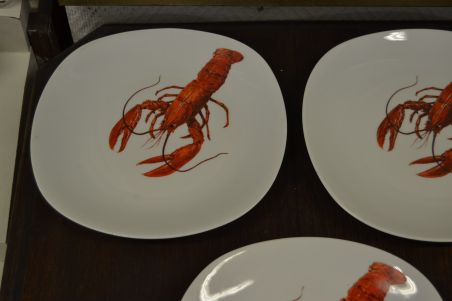 (n-6735/2) Vähiga mereanni taldrikud  5 tk,  Berry Haute Porcelaine, France