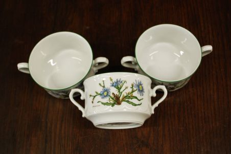 (n-6740/2) Bavaria Eschenbach, taimedaga puljongikausid 3tk